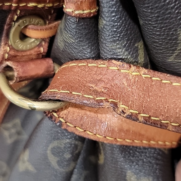 Authentic Louis Vuitton Shoulder Bag Petit-Noe Brown Monogram - Picture 14 of 17